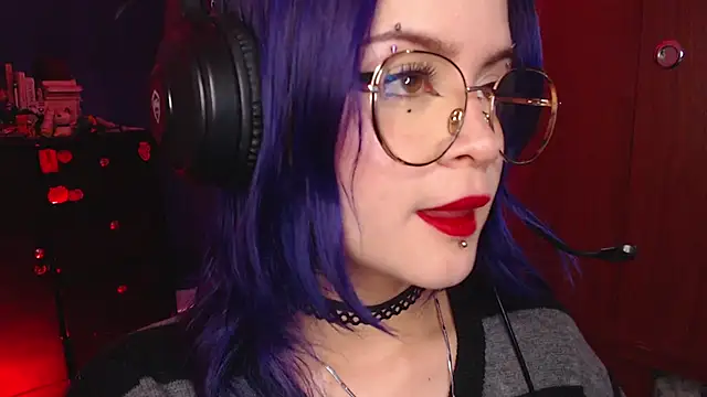 Snapshot of Raventh_ chatting on November 2025 12:31:02 PM Raventh online show from November 2025 12:31:02 PM