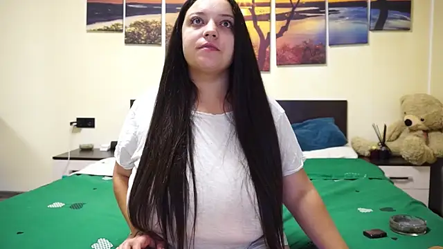 adelline online show from October 2025 10:11:01 PM