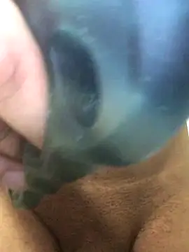 69RIPsta69 online show from November 2025 08:32:01 PM