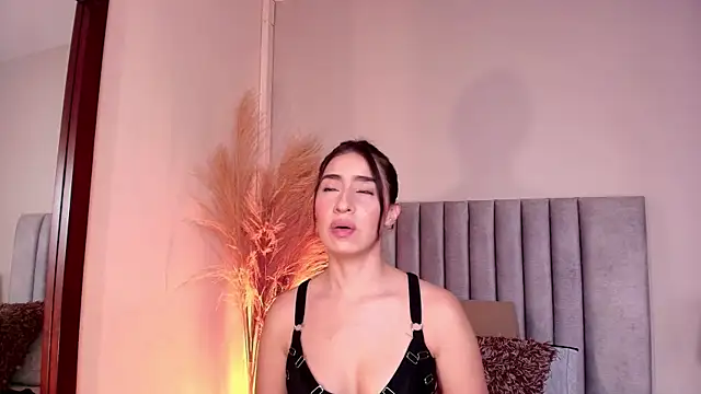 Snapshot of Christy_Sea chatting on October 2025 06:19:01 PM Christy Sea online show from October 2025 06:19:01 PM