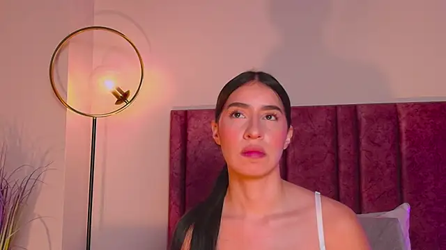 Snapshot of Christy_Sea chatting on November 2025 06:18:02 PM Christy Sea online show from November 2025 06:18:02 PM