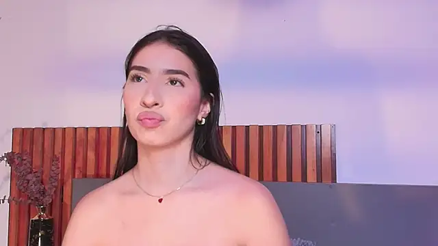 Snapshot of Christy_Sea chatting on December 2025 06:28:01 PM Christy Sea online show from December 2025 06:28:01 PM