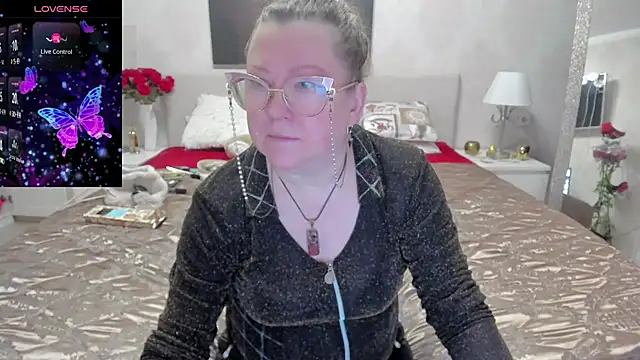 Snapshot of katysako chatting on January 2025 10:08:02 PM katysako online show from January 2025 10:08:02 PM