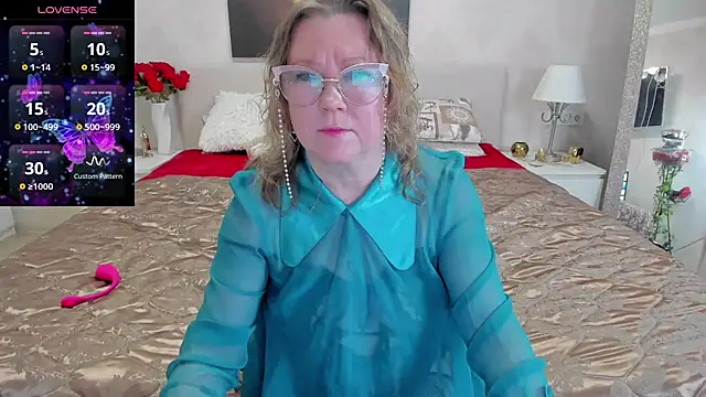 Snapshot of katysako chatting on January 2025 01:21:01 AM katysako online show from January 2025 01:21:01 AM