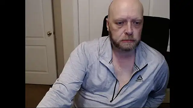 Snapshot of daveletsplay chatting on December 2024 12:59:02 PM daveletsplay online show from December 2024 12:59:02 PM