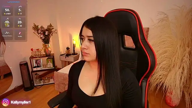 KallyMyller1 online show from December 2024 03:37:01 PM