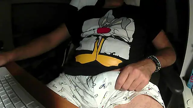 Snapshot of DoubleMassiveT chatting on October 2025 01:52:02 AM DoubleMassiveT online show from October 2025 01:52:02 AM