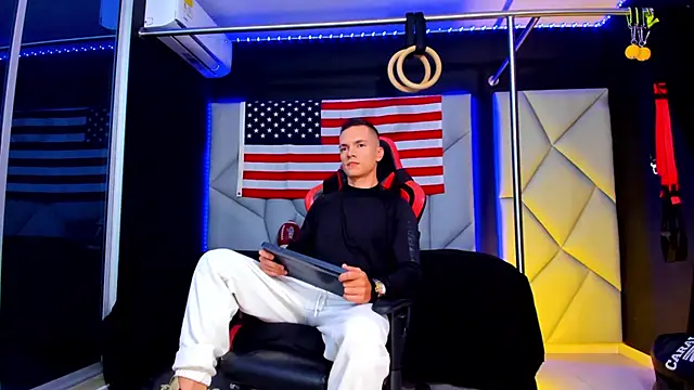 Aydenmiller96 online show from January 2026 04:38:02 AM