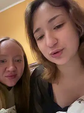 Snapshot of Vralice chatting on February 2026 09:22:02 PM Vralice online show from February 2026 09:22:02 PM