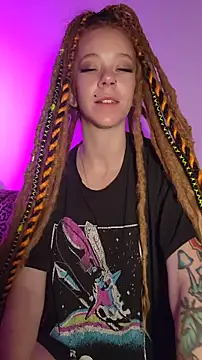 Snapshot of LucidLucy chatting on November 2025 06:55:01 AM LucidLucy online show from November 2025 06:55:01 AM