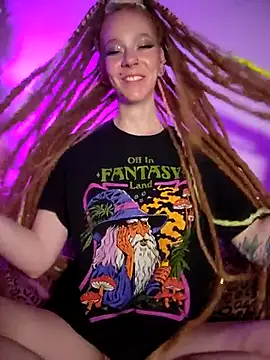 Snapshot of LucidLucy chatting on November 2025 07:36:02 AM LucidLucy online show from November 2025 07:36:02 AM