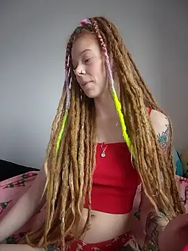 Snapshot of LucidLucy chatting on December 2025 02:10:02 PM LucidLucy online show from December 2025 02:10:02 PM