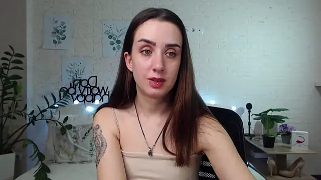 Snapshot of FranceskoJones chatting on January 2025 01:02:01 AM FranceskoJones online show from January 2025 01:02:01 AM