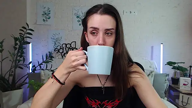 Snapshot of FranceskoJones chatting on January 2025 12:18:01 AM FranceskoJones online show from January 2025 12:18:01 AM