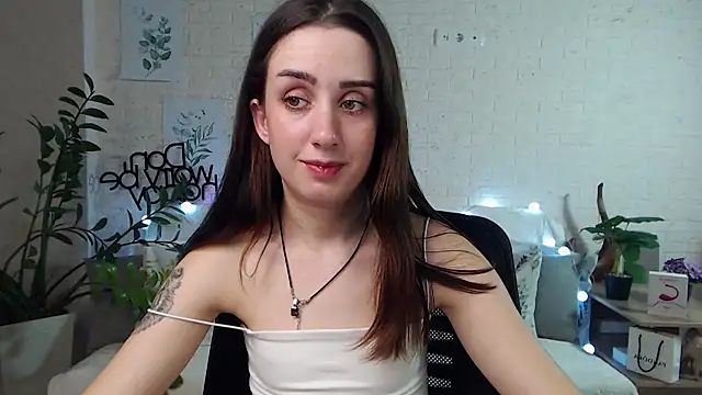 Snapshot of FranceskoJones chatting on January 2025 12:39:02 AM FranceskoJones online show from January 2025 12:39:02 AM