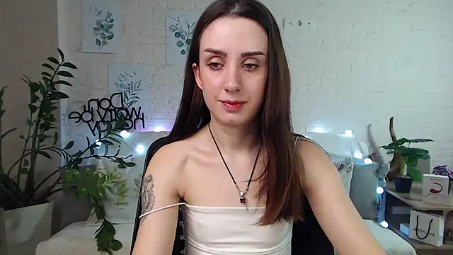 Snapshot of FranceskoJones chatting on January 2025 03:41:01 AM FranceskoJones online show from January 2025 03:41:01 AM