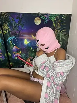 Snapshot of Badjen1027 chatting on November 2025 02:02:02 AM Badjen1027 online show from November 2025 02:02:02 AM