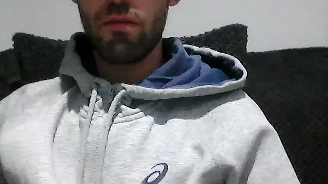 Snapshot of juju156111 chatting on November 2025 06:08:02 PM juju156111 online show from November 2025 06:08:02 PM