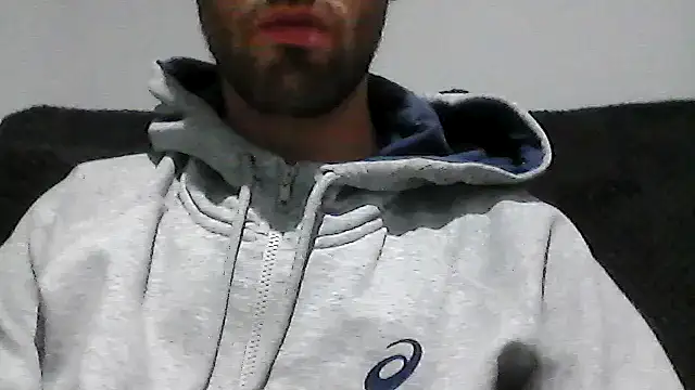 Snapshot of juju156111 chatting on November 2025 08:32:01 PM juju156111 online show from November 2025 08:32:01 PM