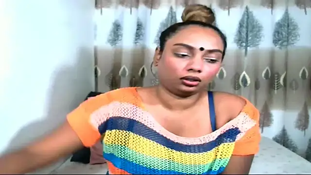 Snapshot of sexyindianchic chatting on January 2025 09:05:01 AM sexyindianchic online show from January 2025 09:05:01 AM