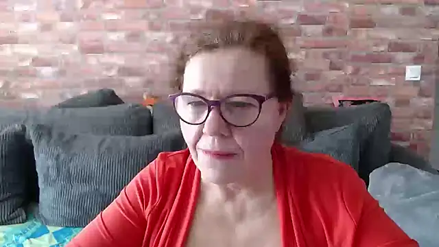 Snapshot of Adelewildx chatting on March 2025 10:06:02 AM Adelewildx online show from March 2025 10:06:02 AM