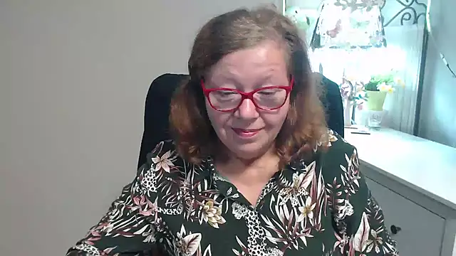 Snapshot of Adelewildx chatting on September 2025 03:54:01 AM Adelewildx online show from September 2025 03:54:01 AM