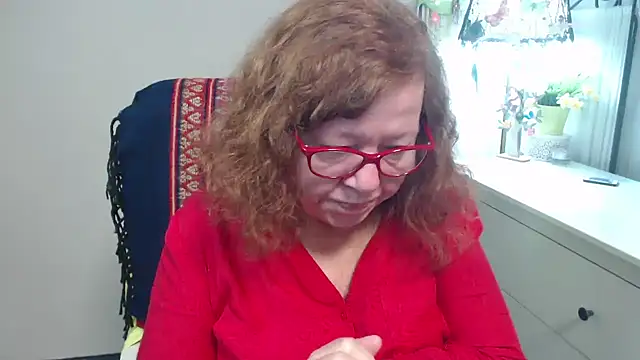 Snapshot of Adelewildx chatting on October 2025 03:17:01 AM Adelewildx online show from October 2025 03:17:01 AM