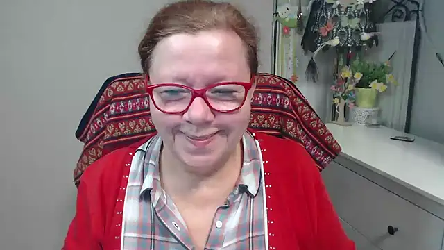 Snapshot of Adelewildx chatting on October 2025 03:29:02 AM Adelewildx online show from October 2025 03:29:02 AM