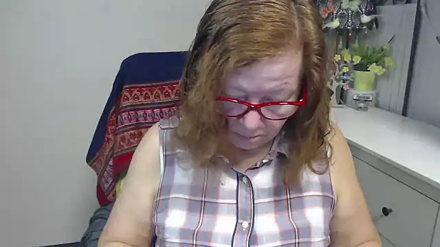 Snapshot of Adelewildx chatting on October 2025 03:07:02 AM Adelewildx online show from October 2025 03:07:02 AM