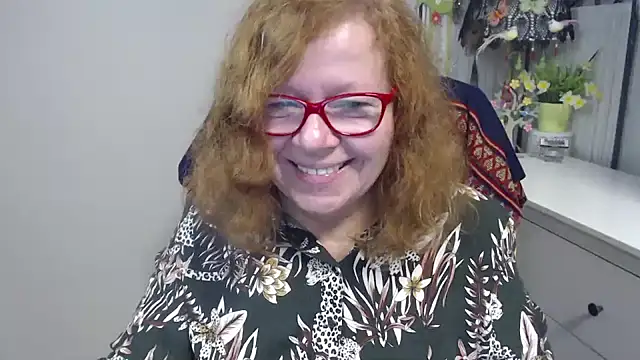 Snapshot of Adelewildx chatting on October 2025 04:15:02 AM Adelewildx online show from October 2025 04:15:02 AM