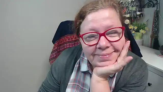 Snapshot of Adelewildx chatting on November 2025 04:44:02 AM Adelewildx online show from November 2025 04:44:02 AM