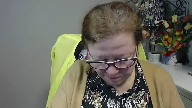 Snapshot of Adelewildx chatting on February 2026 04:07:01 AM Adelewildx online show from February 2026 04:07:01 AM