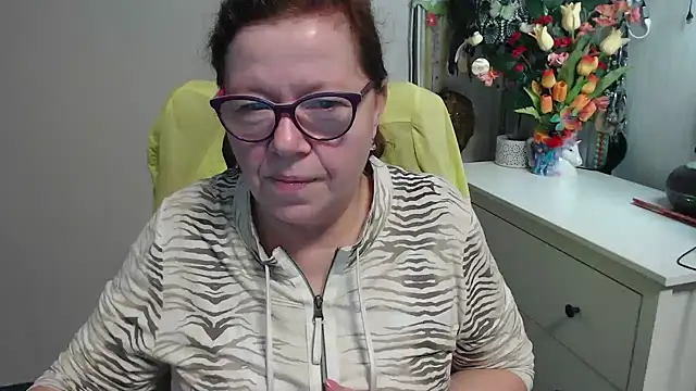 Snapshot of Adelewildx chatting on February 2026 03:55:02 AM Adelewildx online show from February 2026 03:55:02 AM