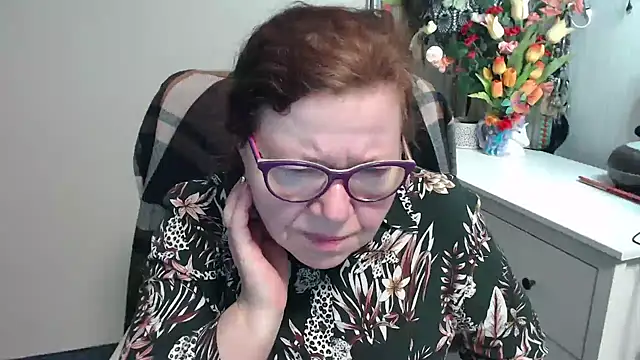 Snapshot of Adelewildx chatting on February 2026 05:03:02 AM Adelewildx online show from February 2026 05:03:02 AM