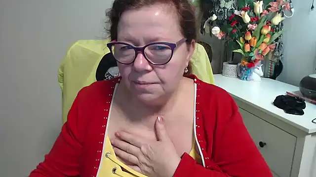 Snapshot of Adelewildx chatting on February 2026 04:31:01 AM Adelewildx online show from February 2026 04:31:01 AM