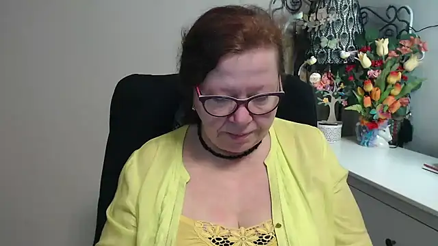 Snapshot of Adelewildx chatting on March 2026 04:25:01 AM Adelewildx online show from March 2026 04:25:01 AM