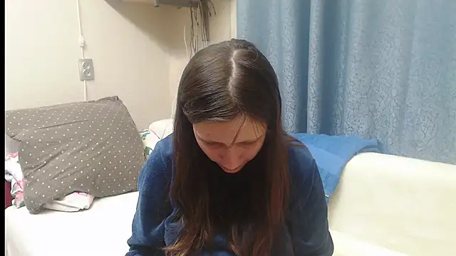 alisacucumber online show from January 2025 07:21:01 PM