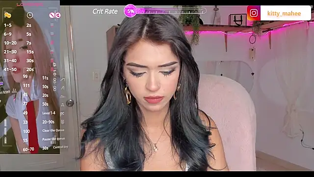 Snapshot of YourKatt chatting on January 2025 10:22:02 PM YourKatt online show from January 2025 10:22:02 PM