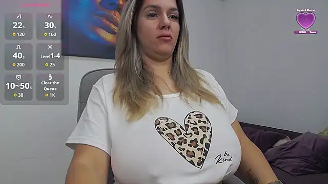 Snapshot of NattyBoobs chatting on October 2025 09:02:02 AM NattyBoobs online show from October 2025 09:02:02 AM