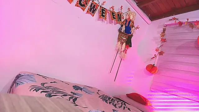 Snapshot of emyli_sw_ chatting on October 2025 03:12:02 AM emyli sw online show from October 2025 03:12:02 AM