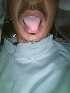 Snapshot of dreamtoungelick69 chatting on February 2025 10:07:02 PM dreamtoungelick69 online show from February 2025 10:07:02 PM