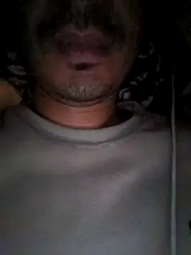 Snapshot of dreamtoungelick69 chatting on January 2026 10:44:02 PM dreamtoungelick69 online show from January 2026 10:44:02 PM