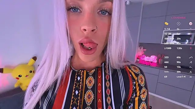 mikkixmeow online show from March 2025 09:12:01 AM