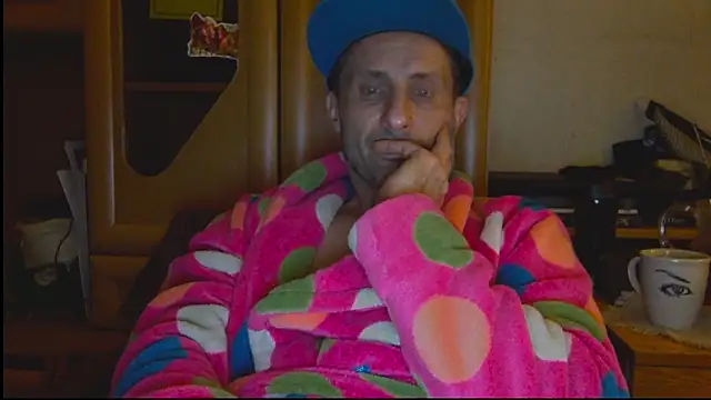 Snapshot of FireFox_Feel chatting on December 2024 10:21:01 PM FireFox Feel online show from December 2024 10:21:01 PM