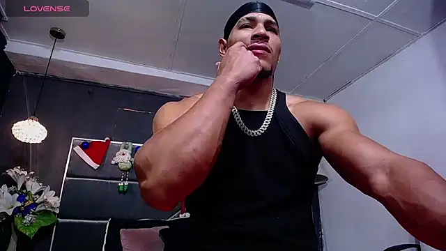 Snapshot of teddyfit19cm chatting on December 2025 01:06:01 PM teddyfit19cm online show from December 2025 01:06:01 PM