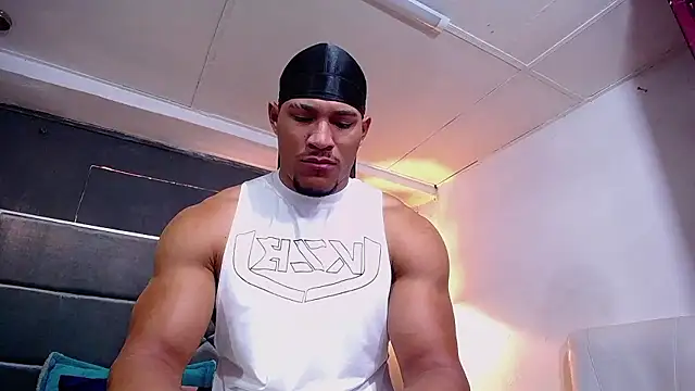 Snapshot of teddyfit19cm chatting on January 2026 01:03:01 PM teddyfit19cm online show from January 2026 01:03:01 PM