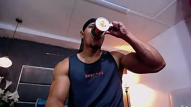 Snapshot of teddyfit19cm chatting on January 2026 01:39:01 PM teddyfit19cm online show from January 2026 01:39:01 PM