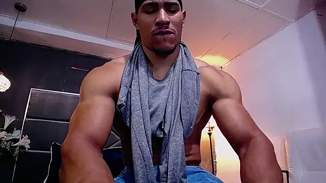 Snapshot of teddyfit19cm chatting on February 2026 01:49:02 PM teddyfit19cm online show from February 2026 01:49:02 PM