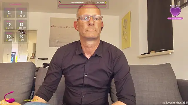 Snapshot of eternal_sin chatting on February 2025 06:49:02 PM eternal sin online show from February 2025 06:49:02 PM