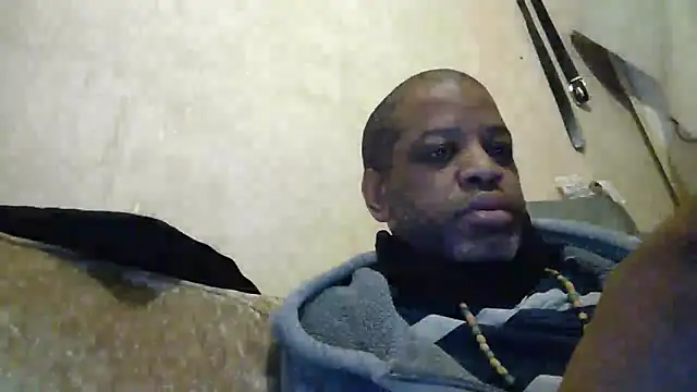 alfiebrown007 online show from March 2025 01:37:02 AM